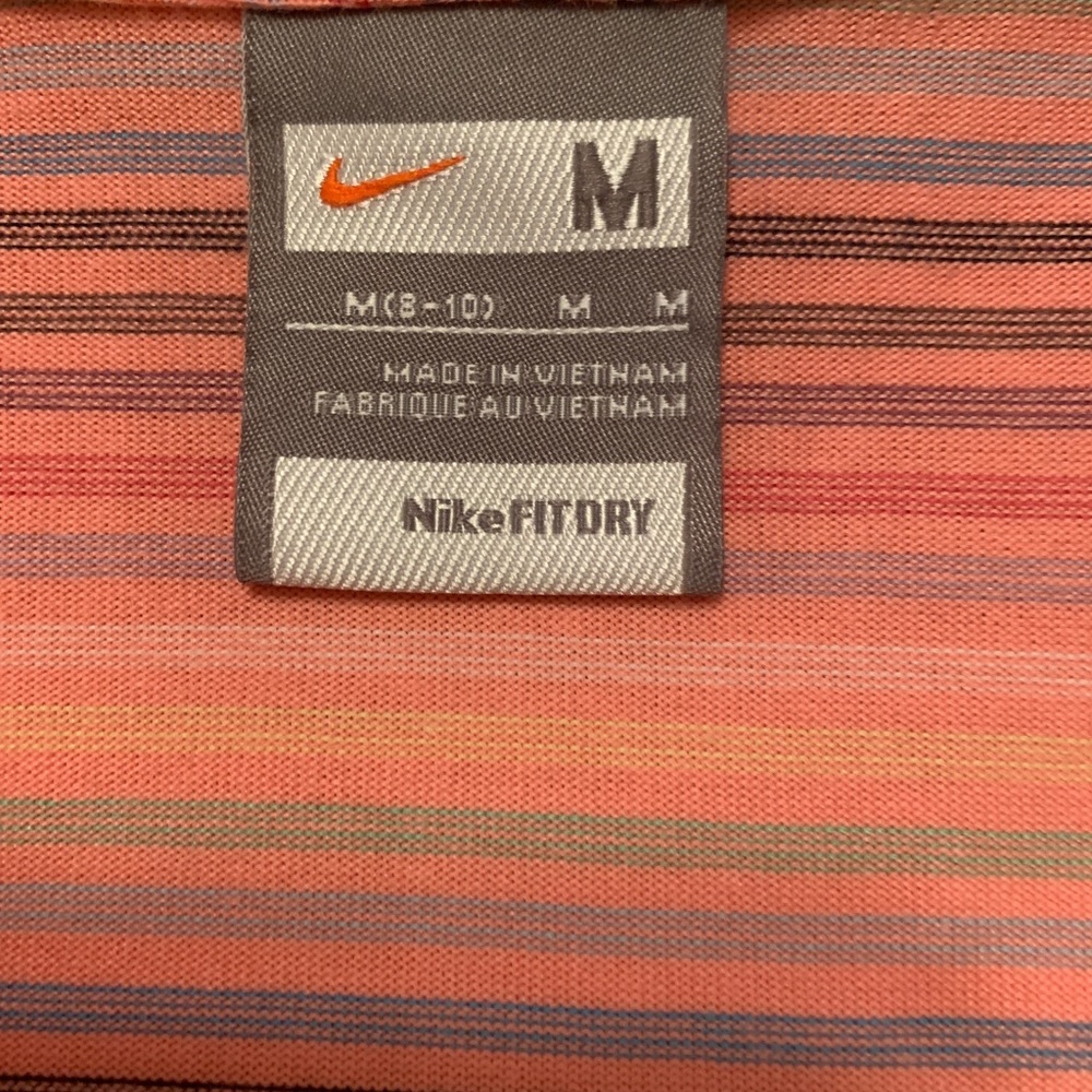 NIKE FIT DRY, NEVER WORN !! LADIES M - Picture 2 of 6